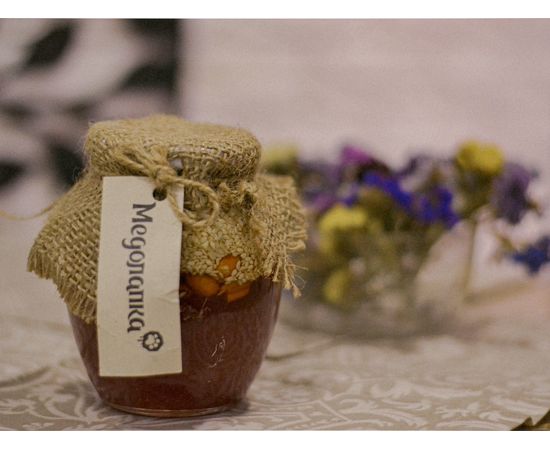 Мед пчелиный натуральный разнотравье и подсолнечник с орехами (ассорти) в подарочной коробке. 400 мл. Медолапка, фото 2